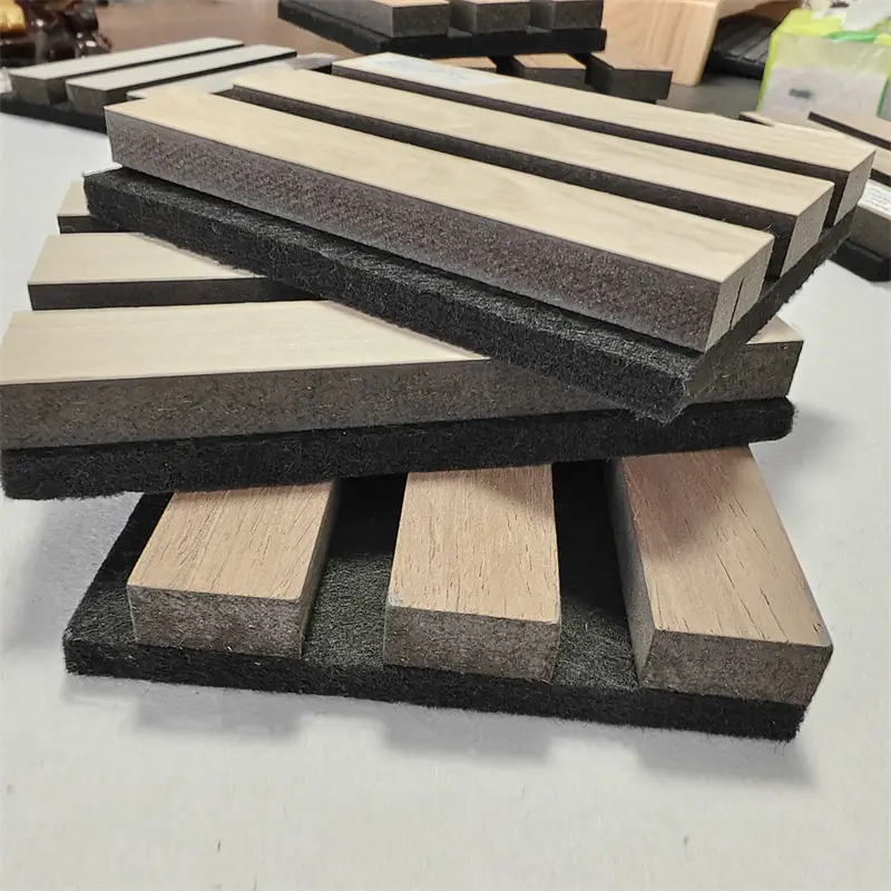 இரைச்சல் கட்டுப்பாட்டுக்கு உயர்தர ஒலி பேனல்கள் இன்றியமையாதவை எது?